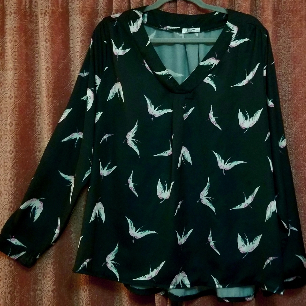 Black Blouse with bird print 2X